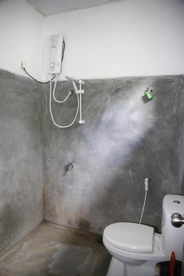 אלה Super Spot Guest House מראה חיצוני תמונה