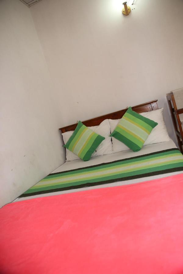 אלה Super Spot Guest House מראה חיצוני תמונה