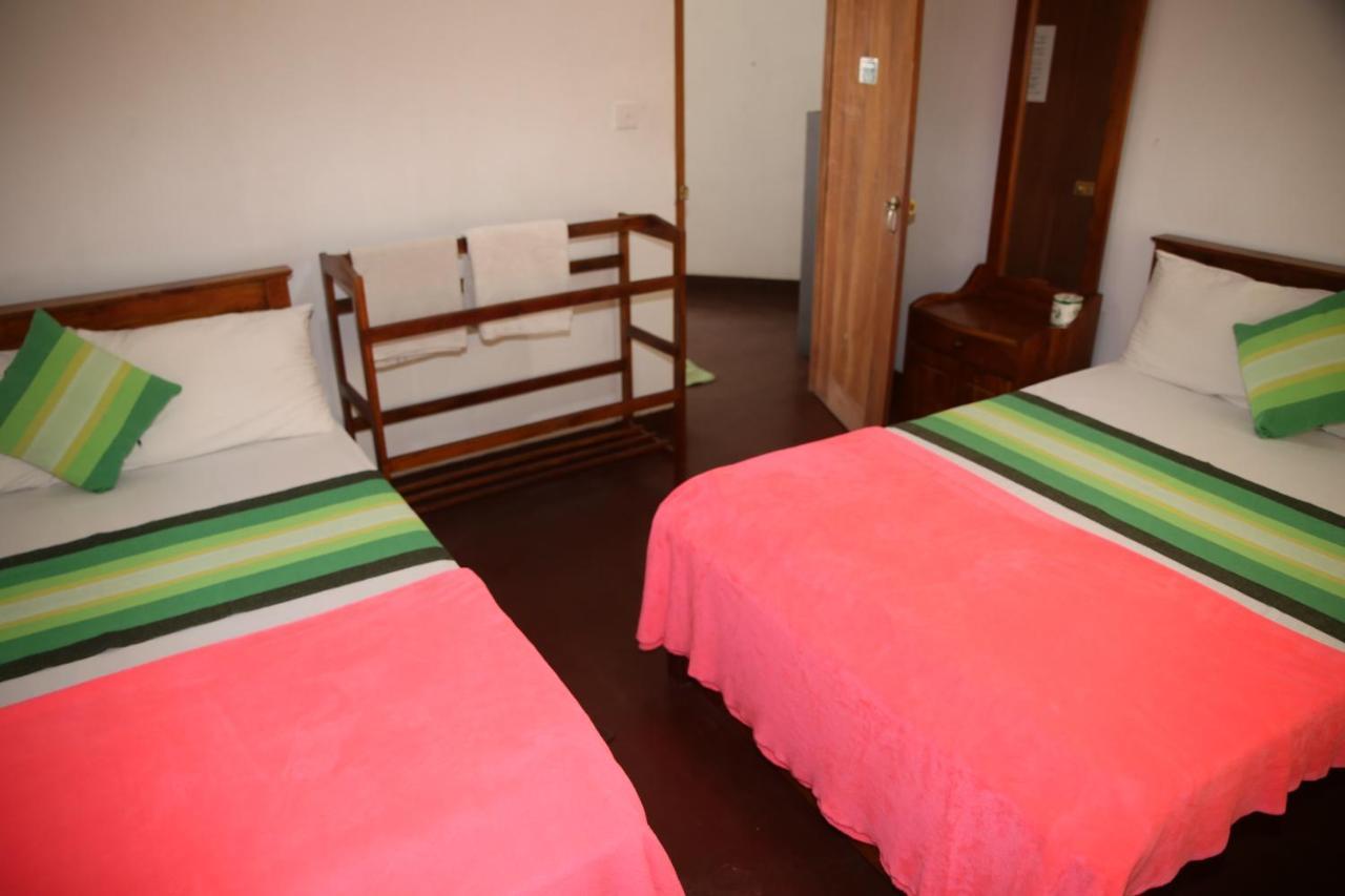 אלה Super Spot Guest House מראה חיצוני תמונה