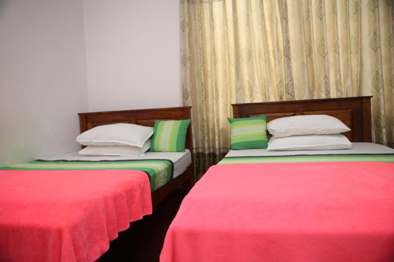 אלה Super Spot Guest House מראה חיצוני תמונה