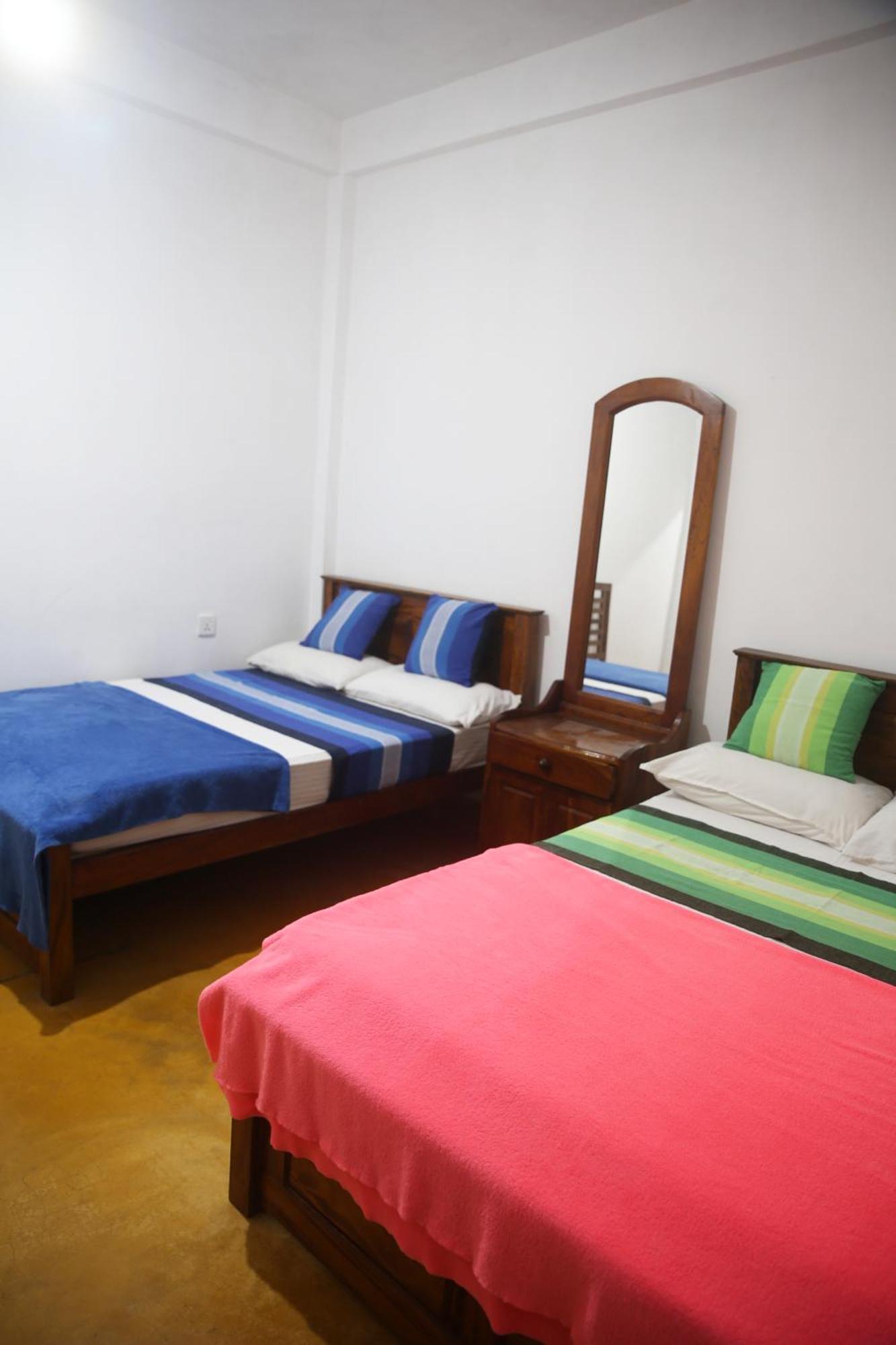 אלה Super Spot Guest House מראה חיצוני תמונה